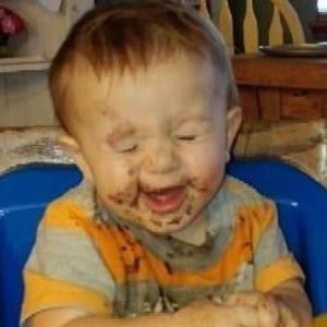 Meet your Posher, Claudia